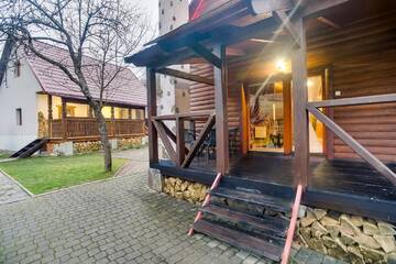 Фото Гостевой дом Private House Scherbovets г. Ждениево 3